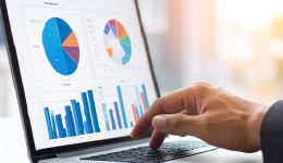 Performance & Analytics